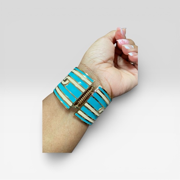 Vintage Gold and Teal Enamel Cuff Bracelet - Picture 3 of 5